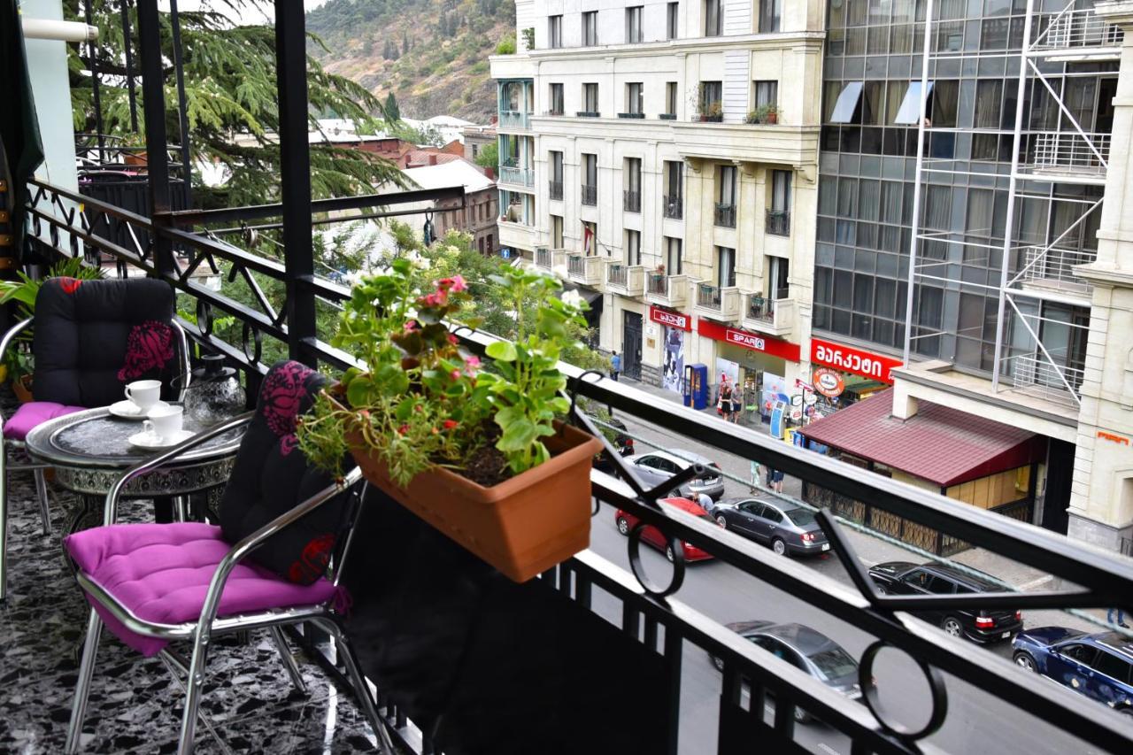 Old Town From Terrace Leilighet Tbilisi Eksteriør bilde